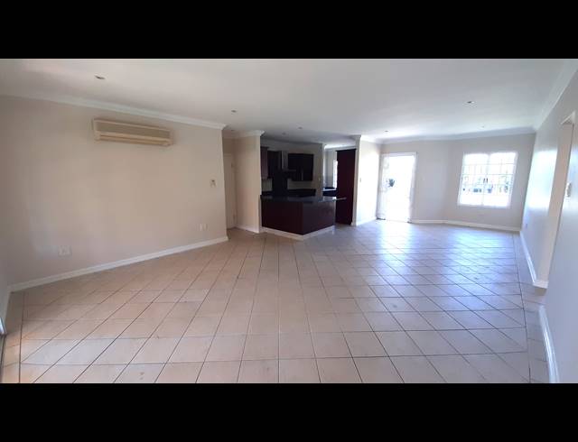 3 BEDROOM TOWNHOUSE TO LET IN SOMERSET VALLEY ESTATE